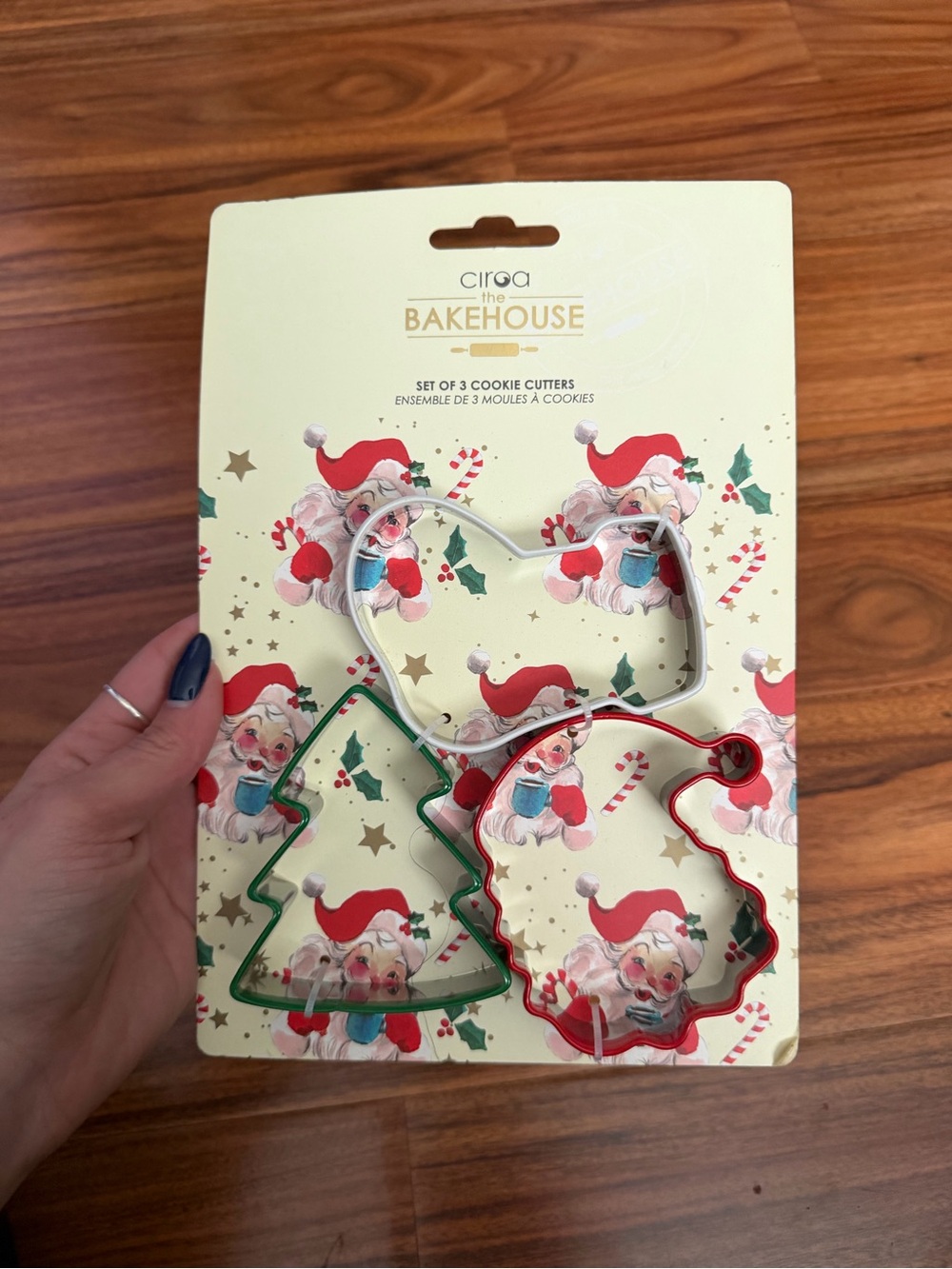 circa Bakehouse Holiday Cookie Cutter Set - Red & Green